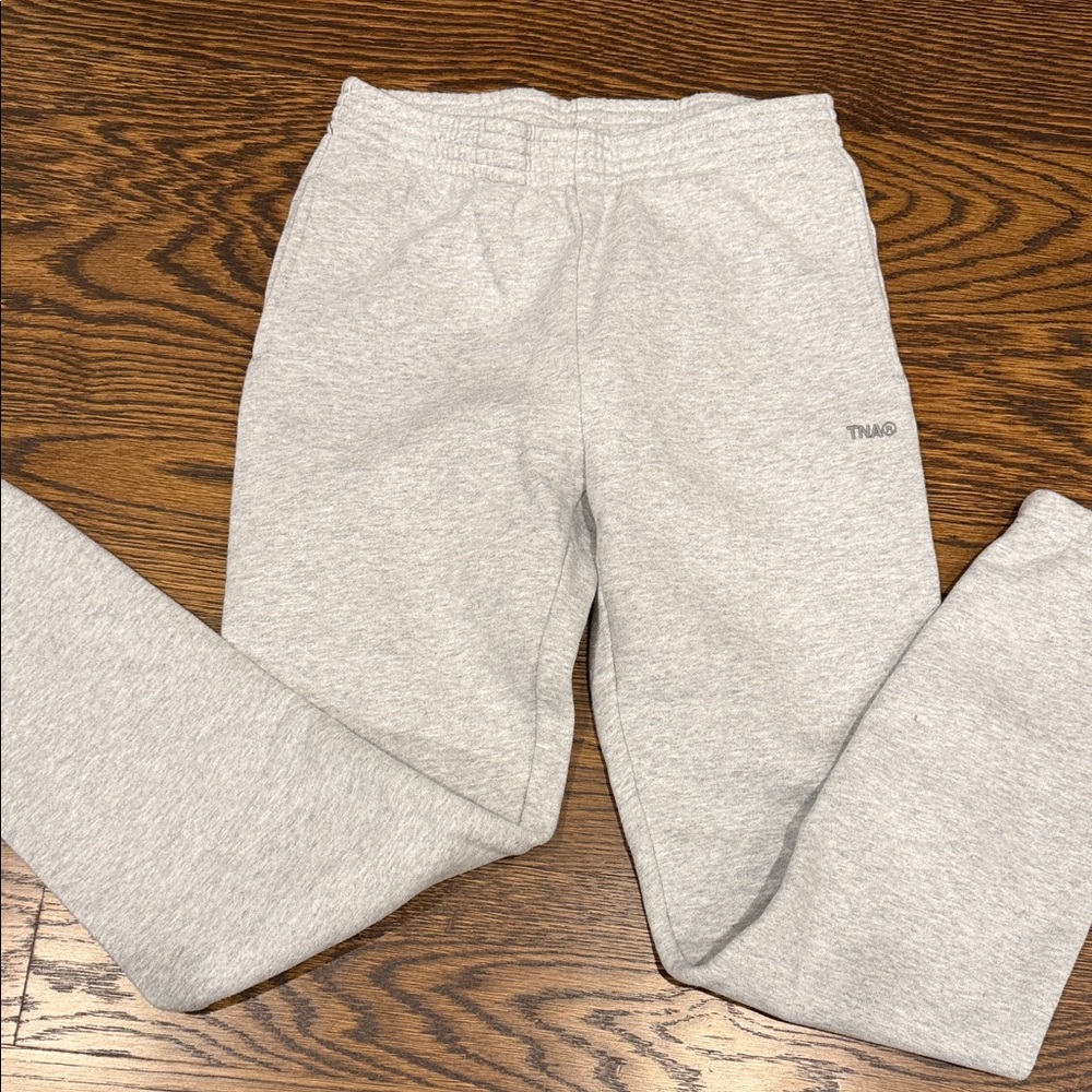 Aritzia TNA womens Light Gray Sweatpants